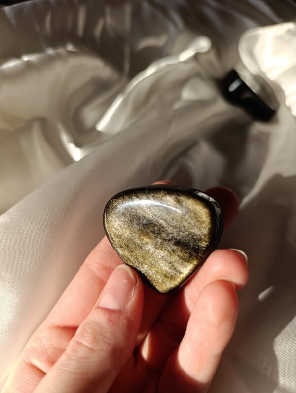 Corazón Obsidiana dorada | Protección - Imagen 3