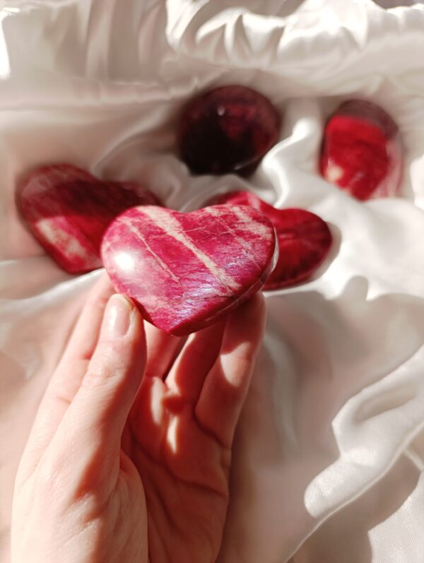 Palm Stone/Corazón Piedra luna roja | Feminidad - Imagen 3