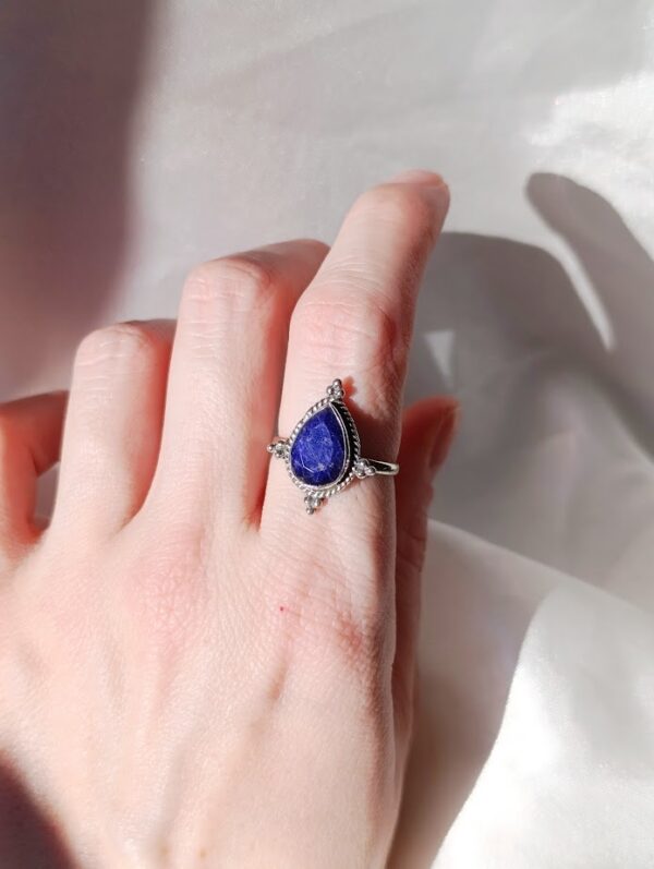 Anillo Plata Zafiro "PÉTALO" | Claridad - Imagen 2