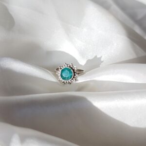 Anillo Plata Esmeralda corindón "AKEMI" | Meditación