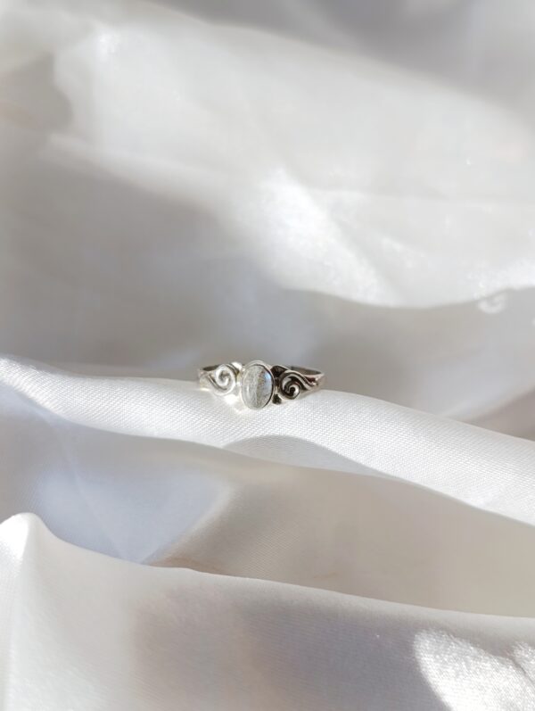 Anillo plata Labradorita "ILLUMINARE" | Espiritualidad