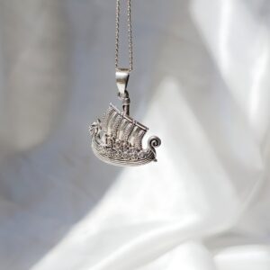 Colgante plata Barco Vikingo