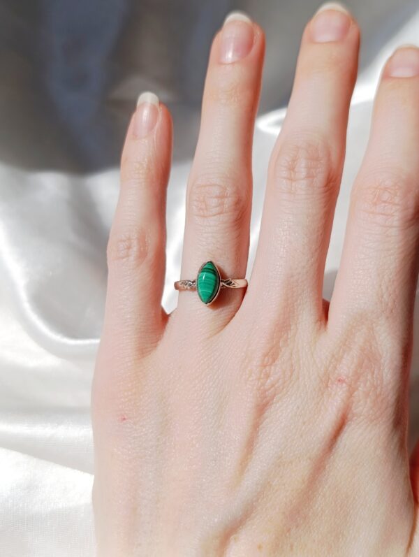 Anillo Plata Malaquita "ALA" | Transformación - Imagen 2