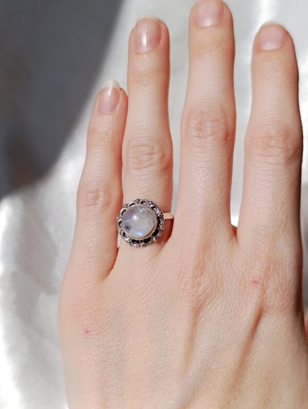 Anillo Plata Piedra luna "LARA" | Intuición - Imagen 3