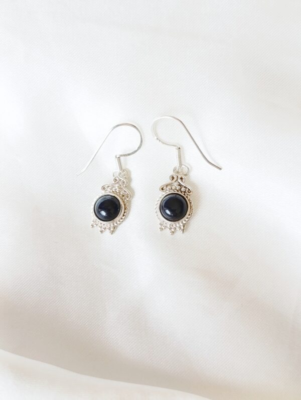 Pendientes Plata Ónix "VOLANA" | Protección