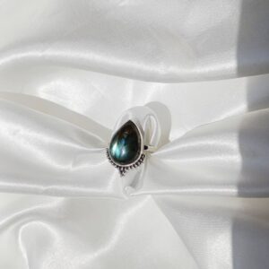 Anillo plata Labradorita "DEVÍ" | "Transformación"